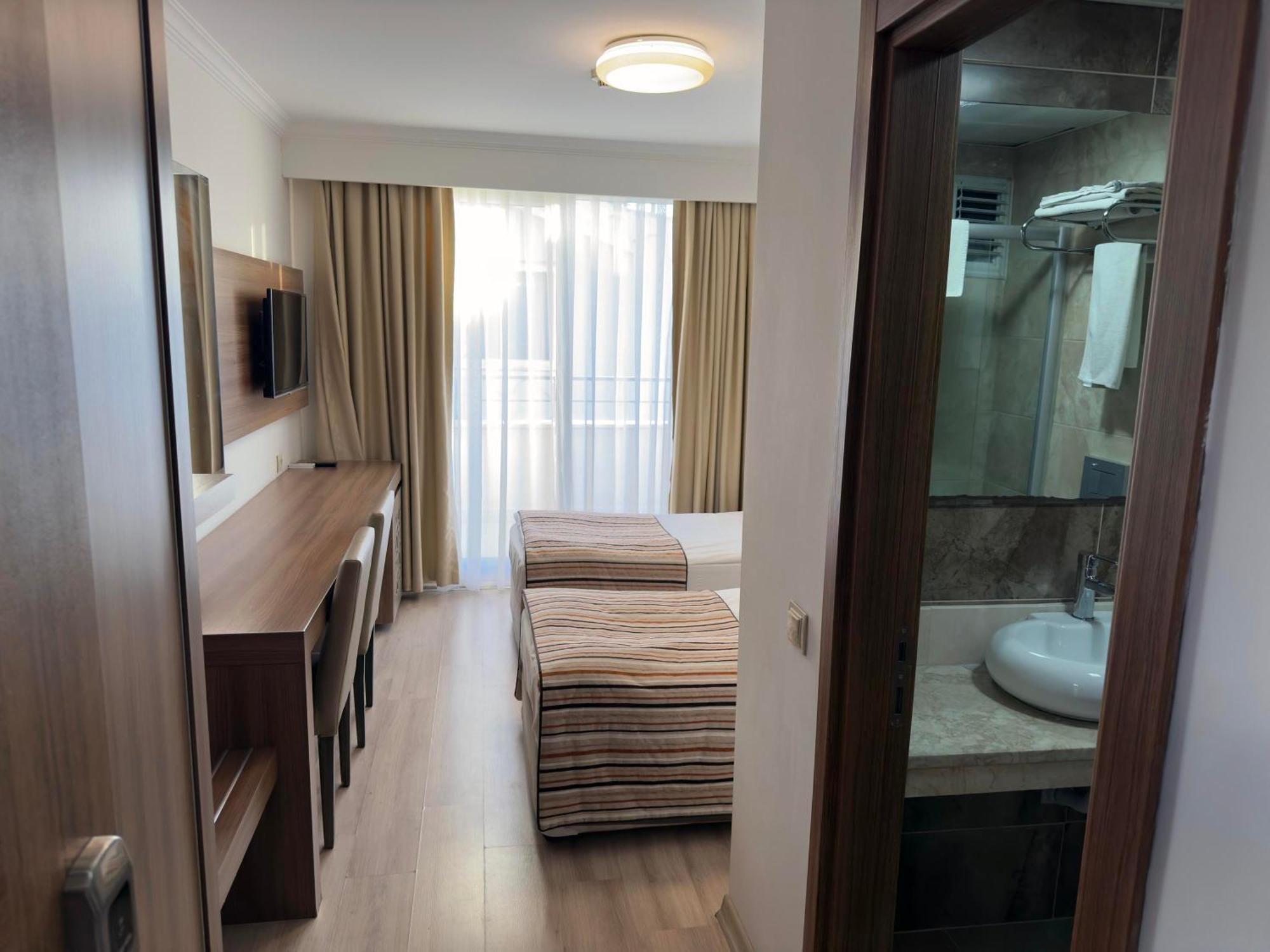 Hotel Mandalin أنطاليا المظهر الخارجي الصورة